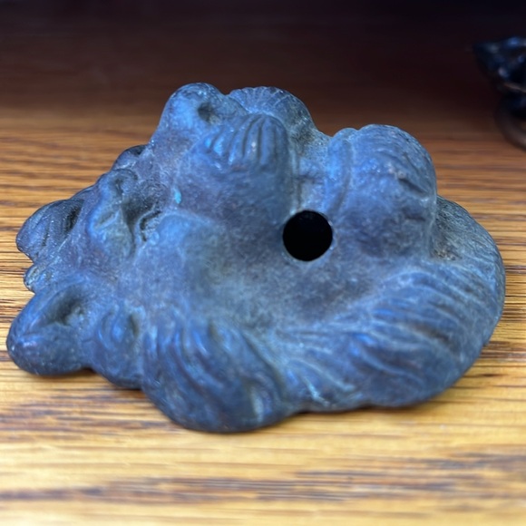 Lion head drawer pulls, 2 - Picture 12 of 14